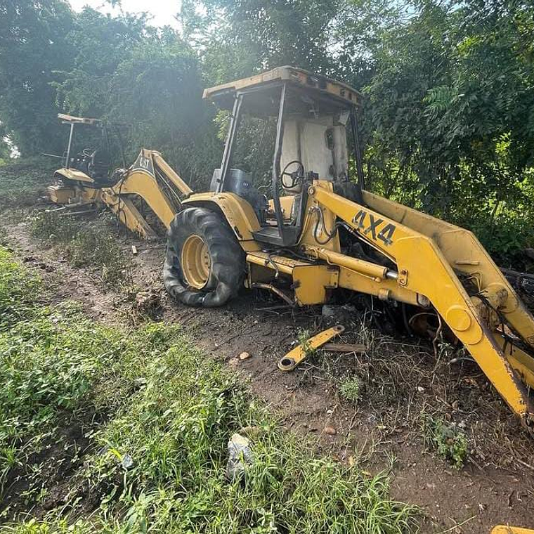 Botella Aguilon Caterpillar 416D 7