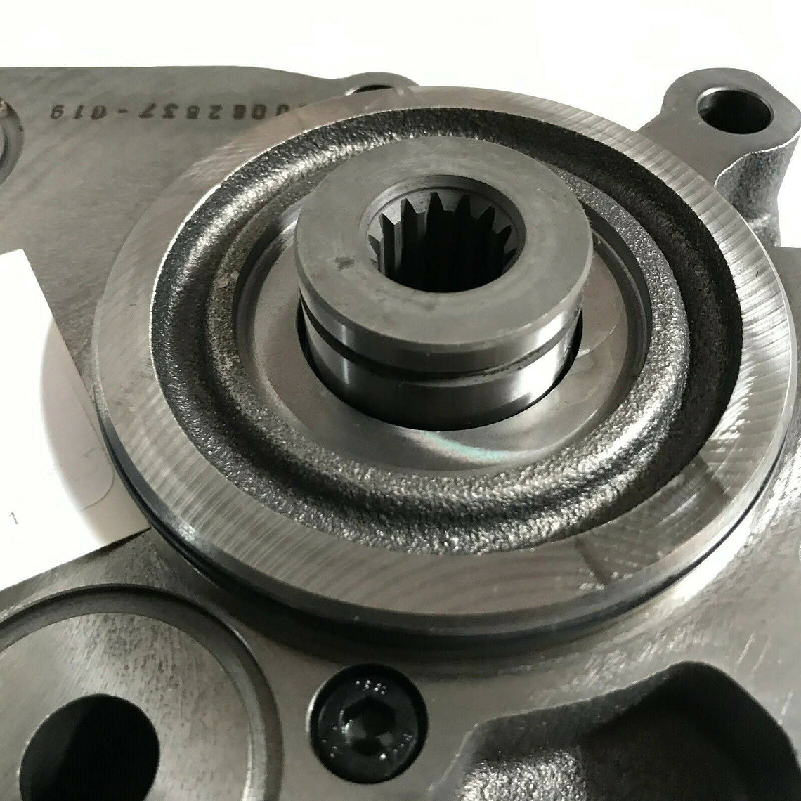 Bomba de Transmisión Jhon Deere 310G 2