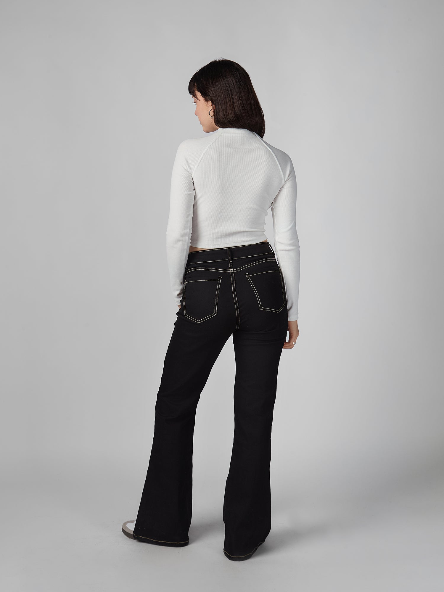 Jean para Mujer DVK FLARE MID RISE FLARE JEAN NGR 2