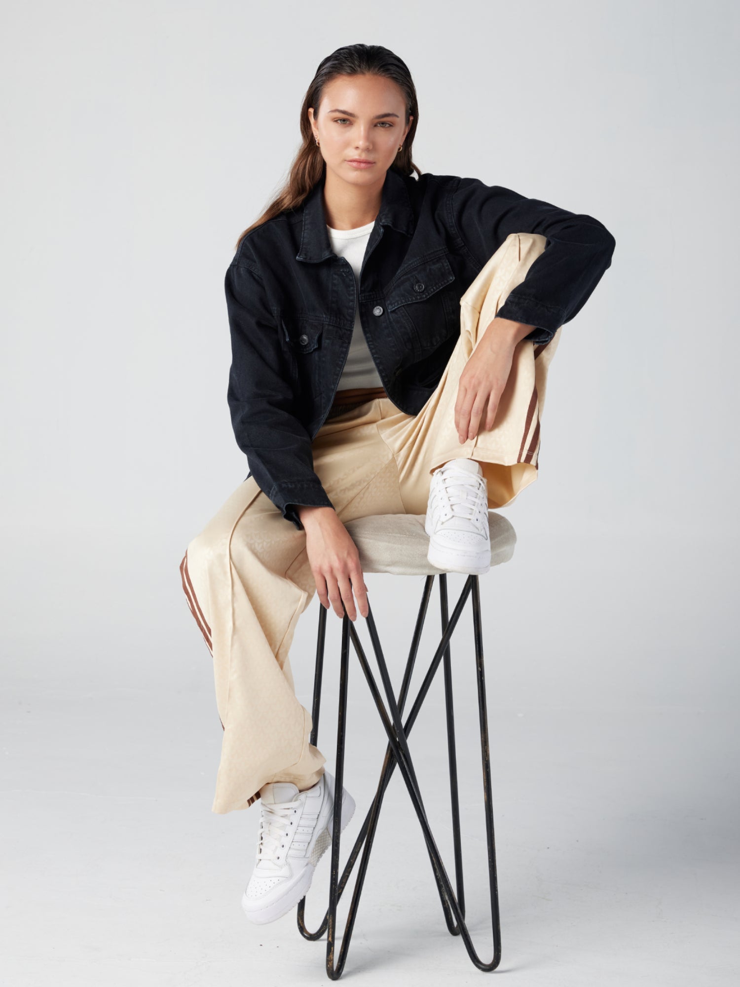 Casaca para Mujer DVK DENIM CASACA ALESKA NGR 2