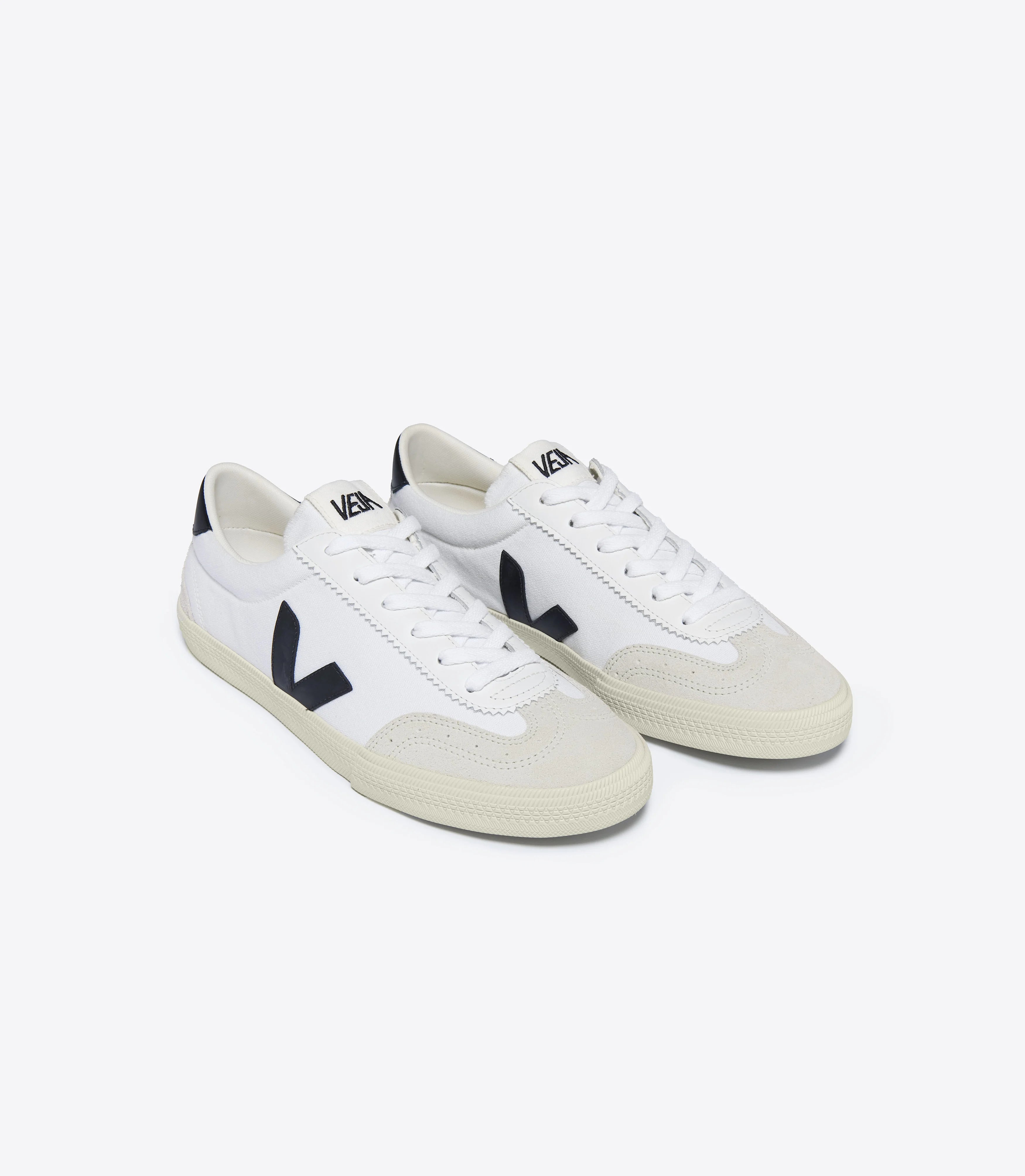 Zapatillas VEJA VOLLEY VO0103524 Blanco 2