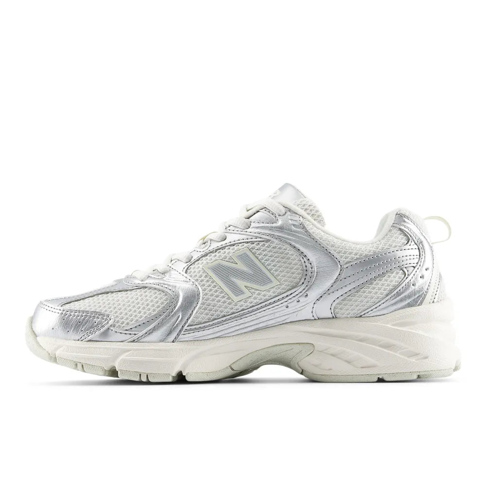 Zapatillas NEW BALANCE 530 U5303IR Plateado 2