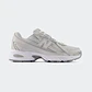 Zapatillas NEW BALANCE 740 Gris - Miniatura 1