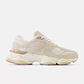 Zapatillas NEW BALANCE 9060 U9060CCB Beige - Miniatura 1