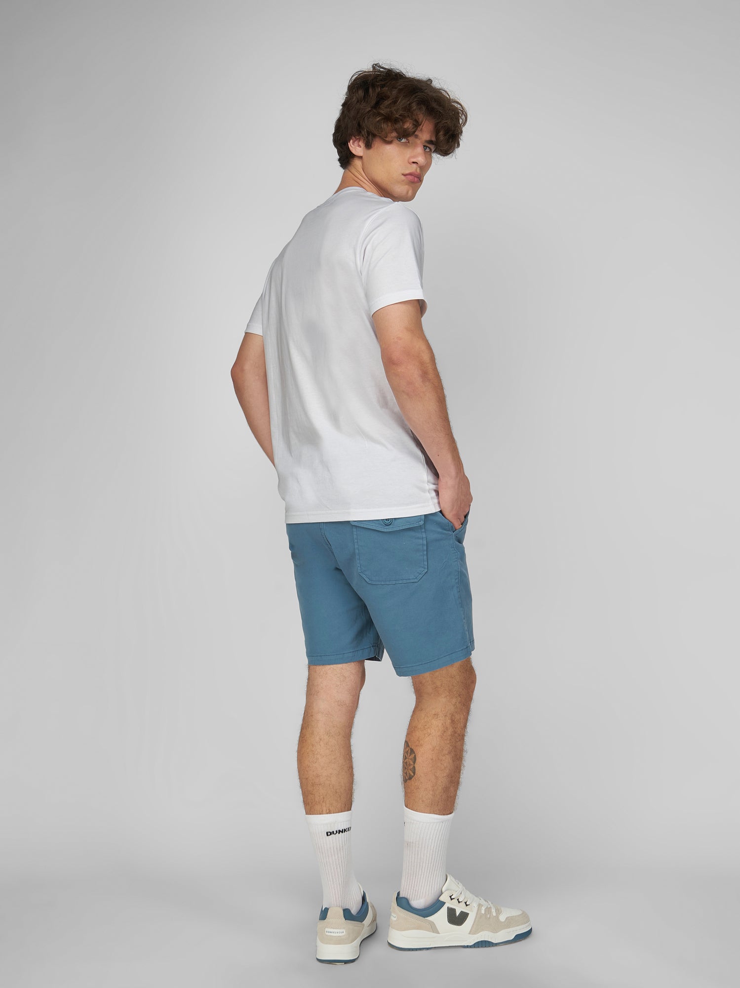 Polo para Hombre DUNKELVOLK NEW LOGO WHT 3