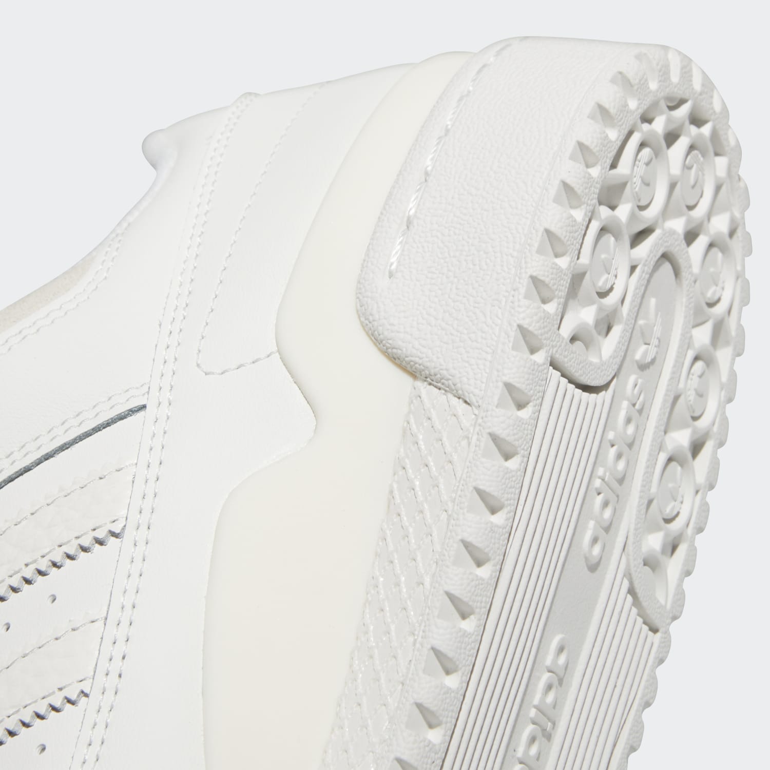 Zapatillas para Hombre ADIDAS IH7828 FORUM LOW CL 7
