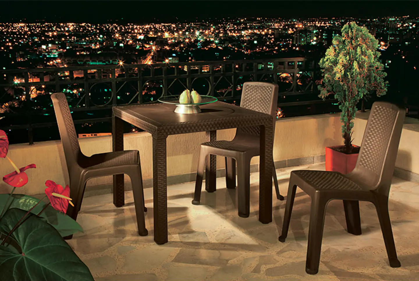 Mesa Eterna Wengue / Rimax 3