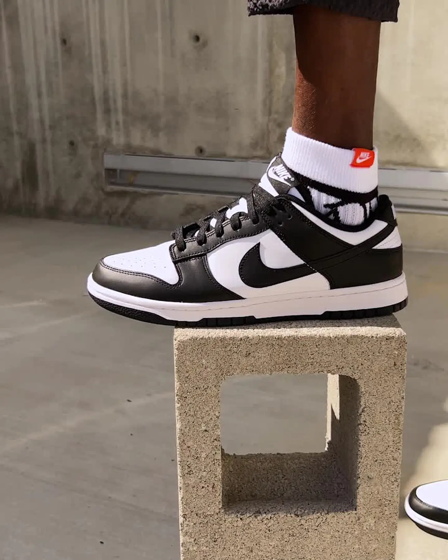 Nike Dunk Low Retro 4