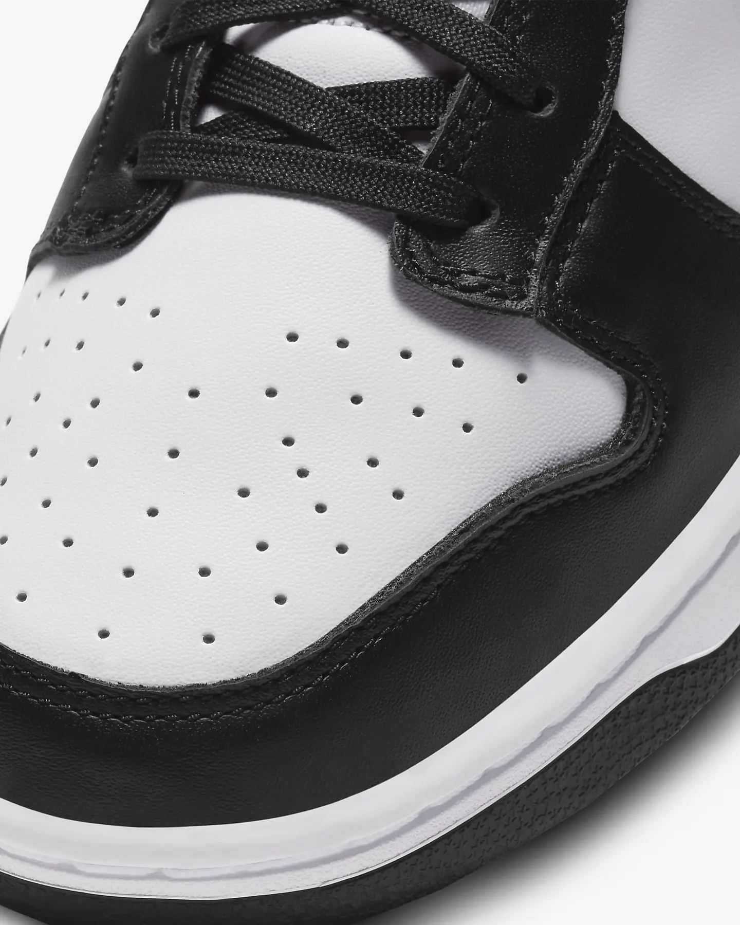 Nike Dunk Low Retro 9
