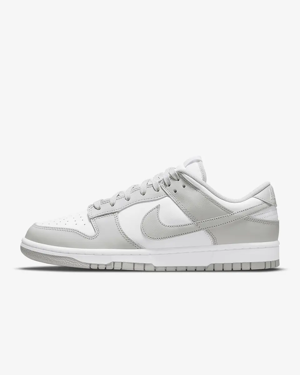Nike Dunk Low Retro 11