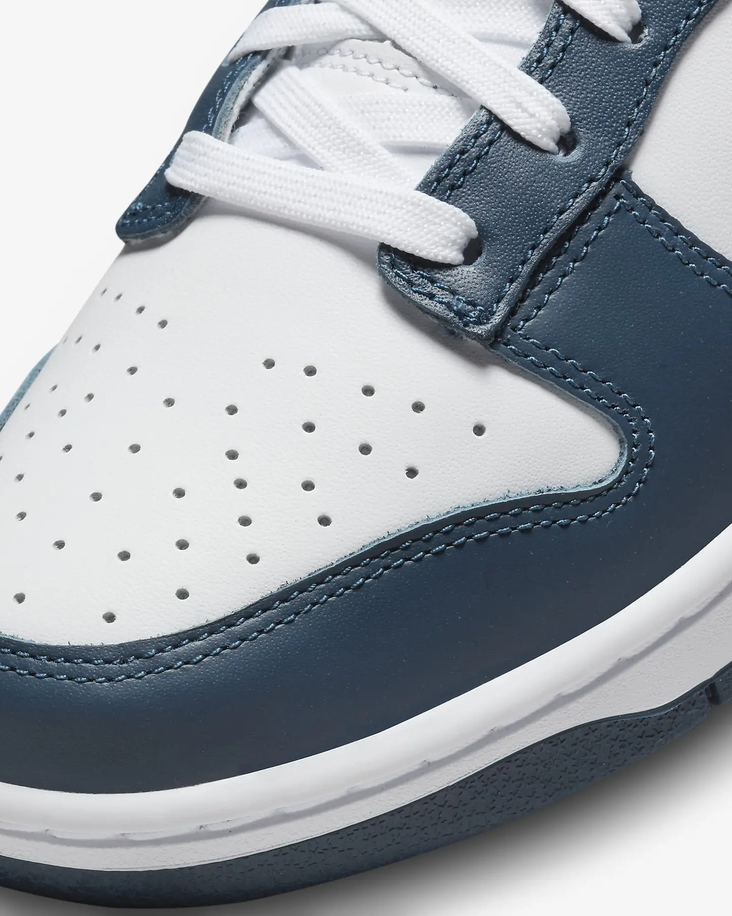 Nike Dunk Low Retro 24