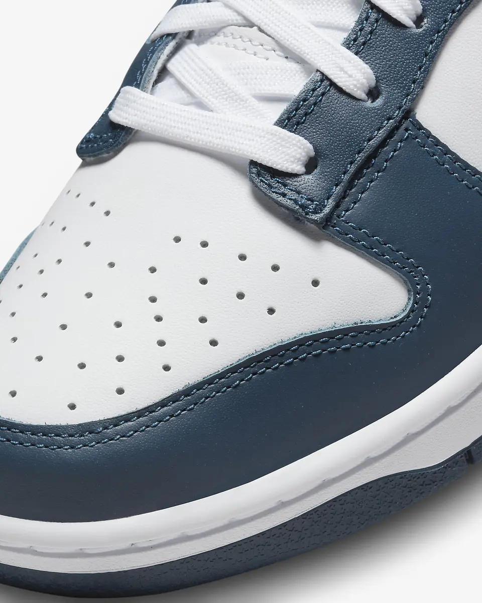 Nike Dunk Low Retro 24
