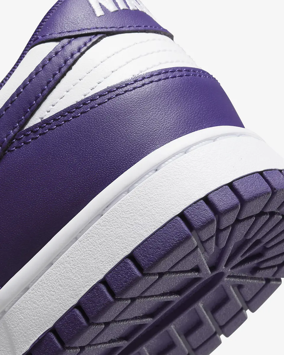 Nike Dunk Low Retro 33
