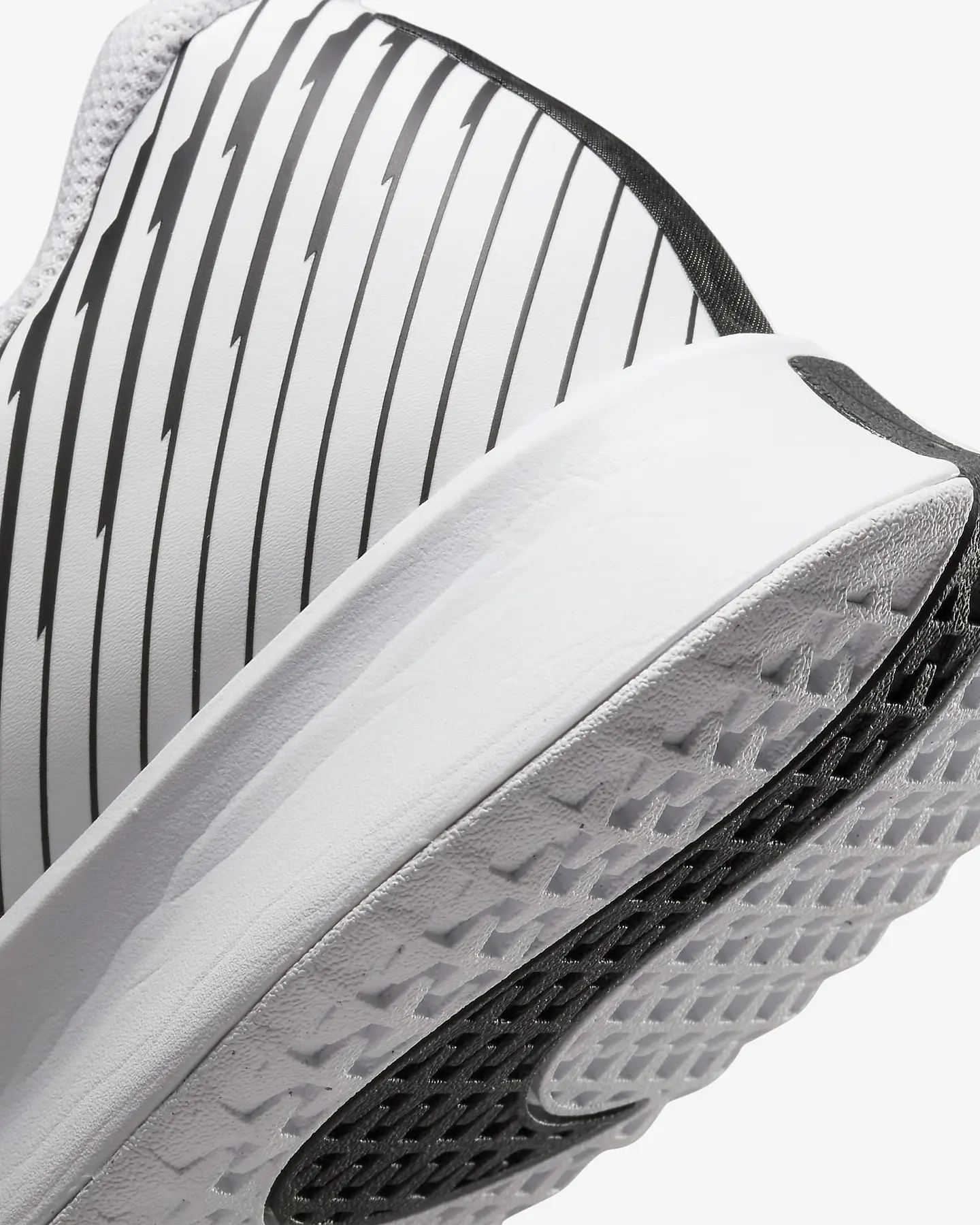 NikeCourt Air Zoom Vapor Pro 2 6