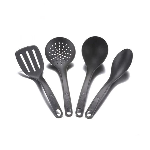 Juego x 4 Utensilios Negro Esencial / Imusa