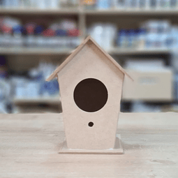 Casa de pájaro mediana angular