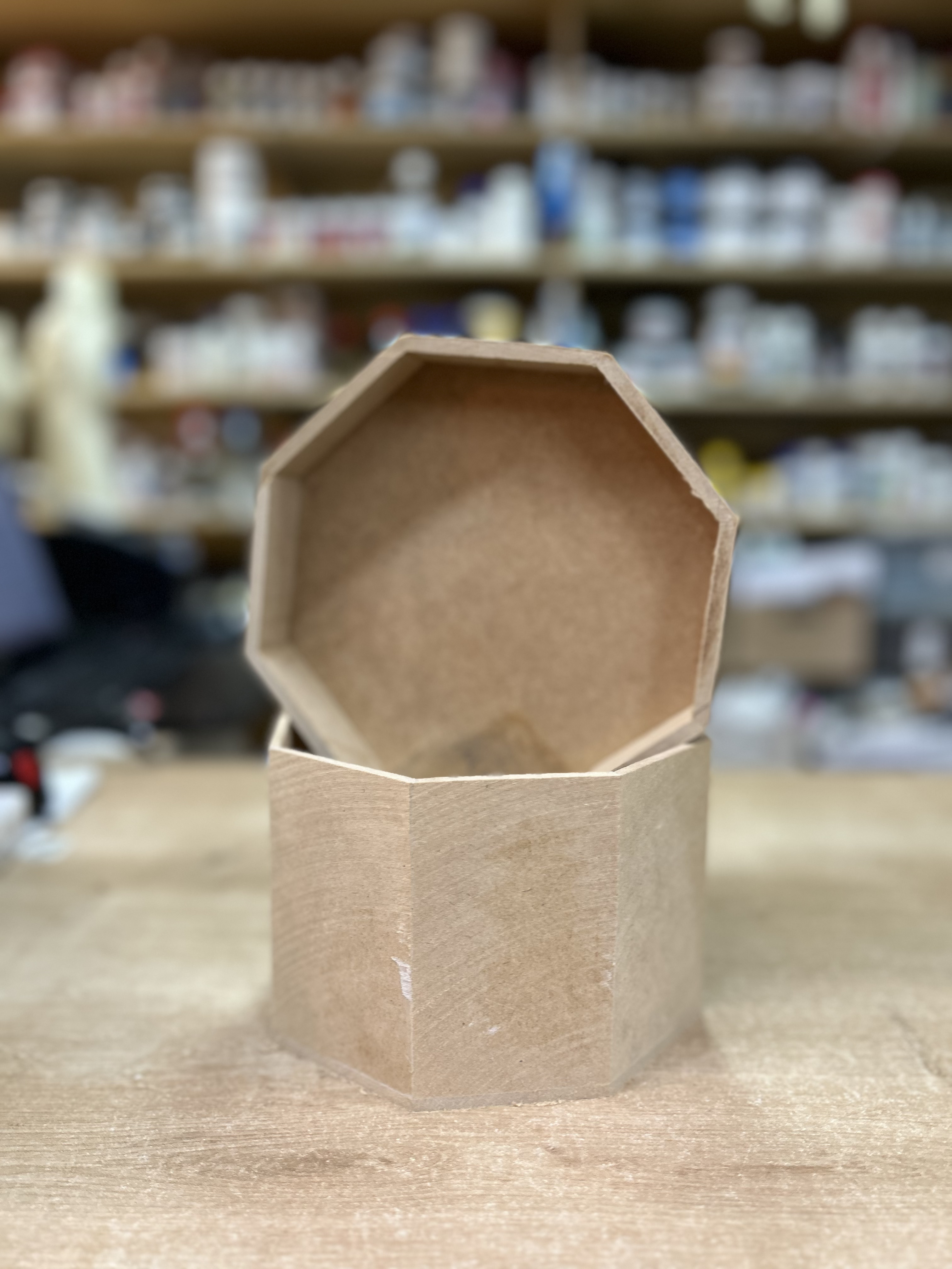 Caja hexagonal chica 16,5 cm