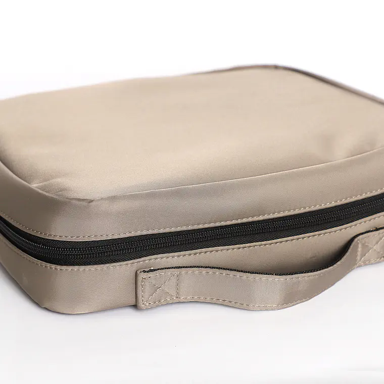 Vanity travel case 2