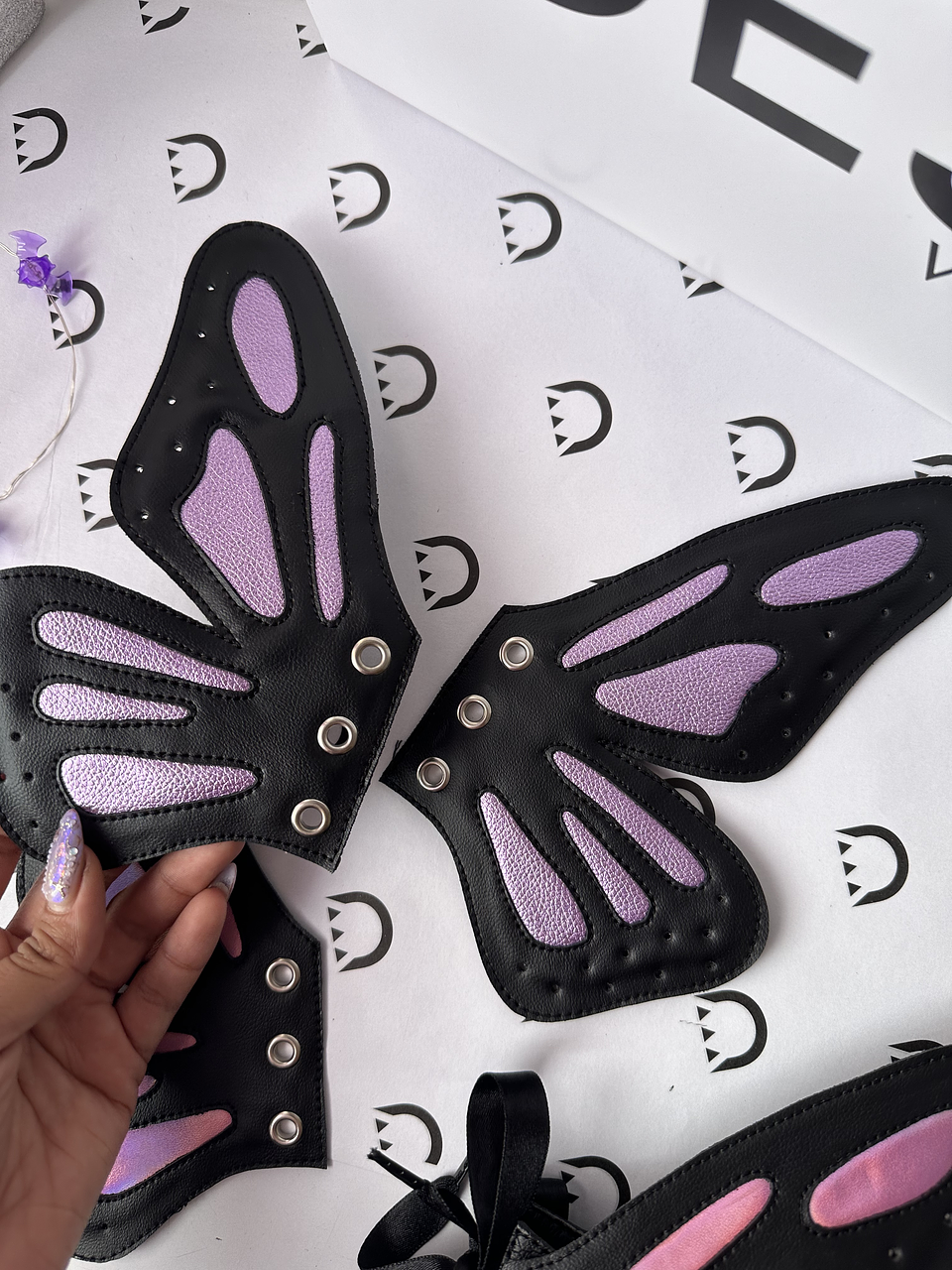 ALAS DE MARIPOSA GRANDES PARA BOTAS LILA 1