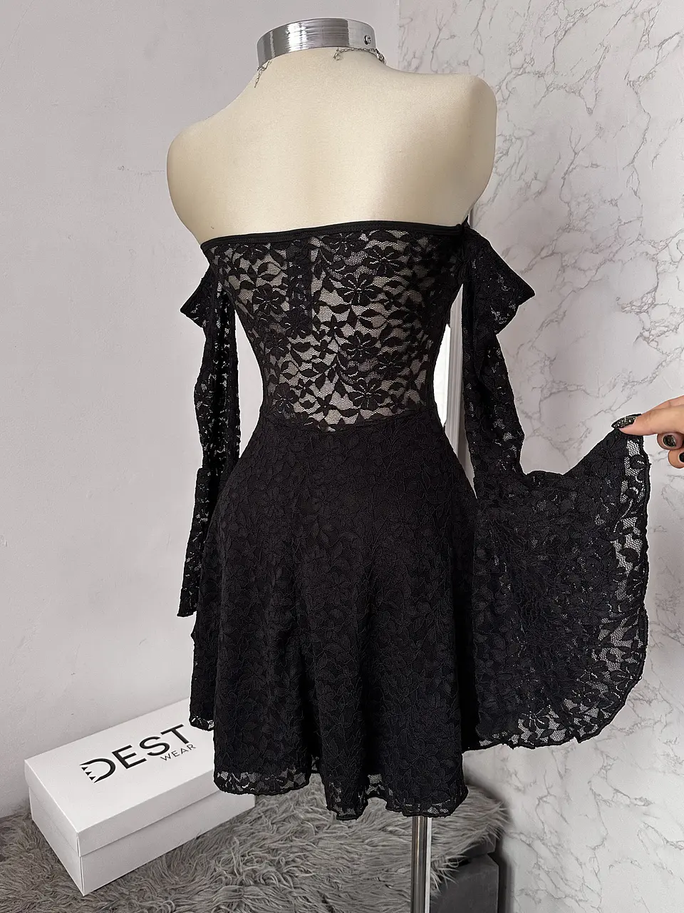 BELLA ENCAJE DRESS NEGRO 3