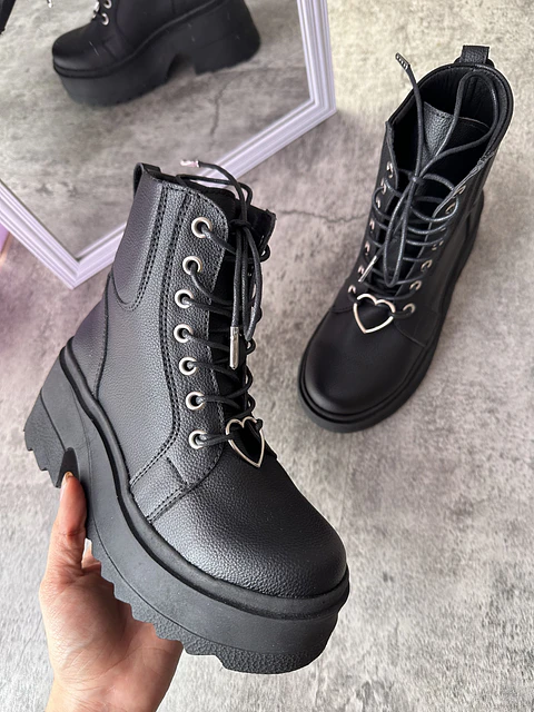 HT BOOTS