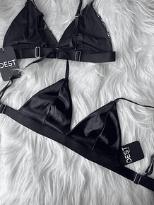 TOP BASIC TRIANGULO SATIN