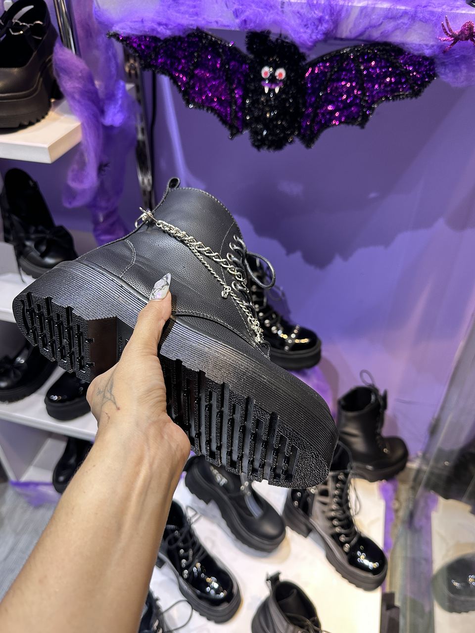 CHAIN COMBAT BOOTS 4