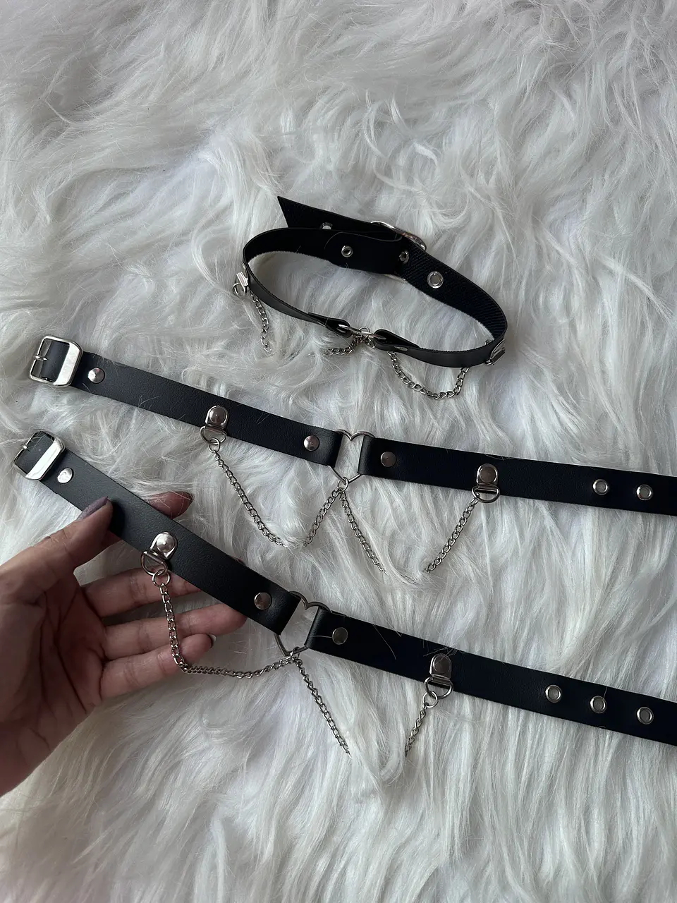 HEART CHAIN CHOKER 2