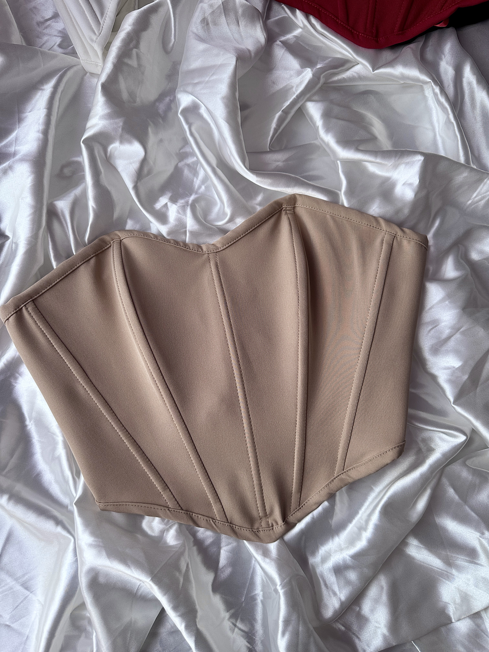 ADARA CORSET CORTO BEIGE 1