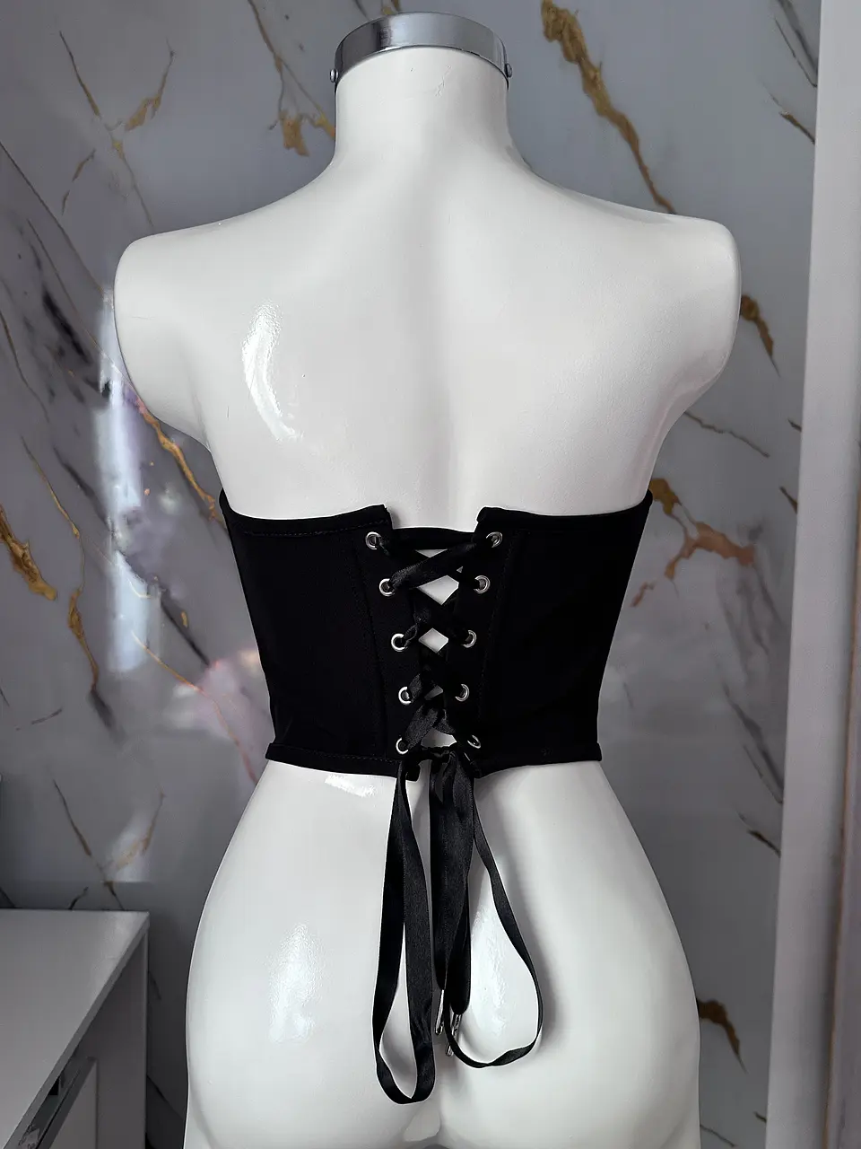 ADARA CORSET CORTO NEGRO 2