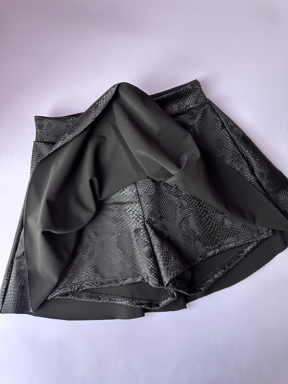 AYRA FALDASHORT REPTIL  2