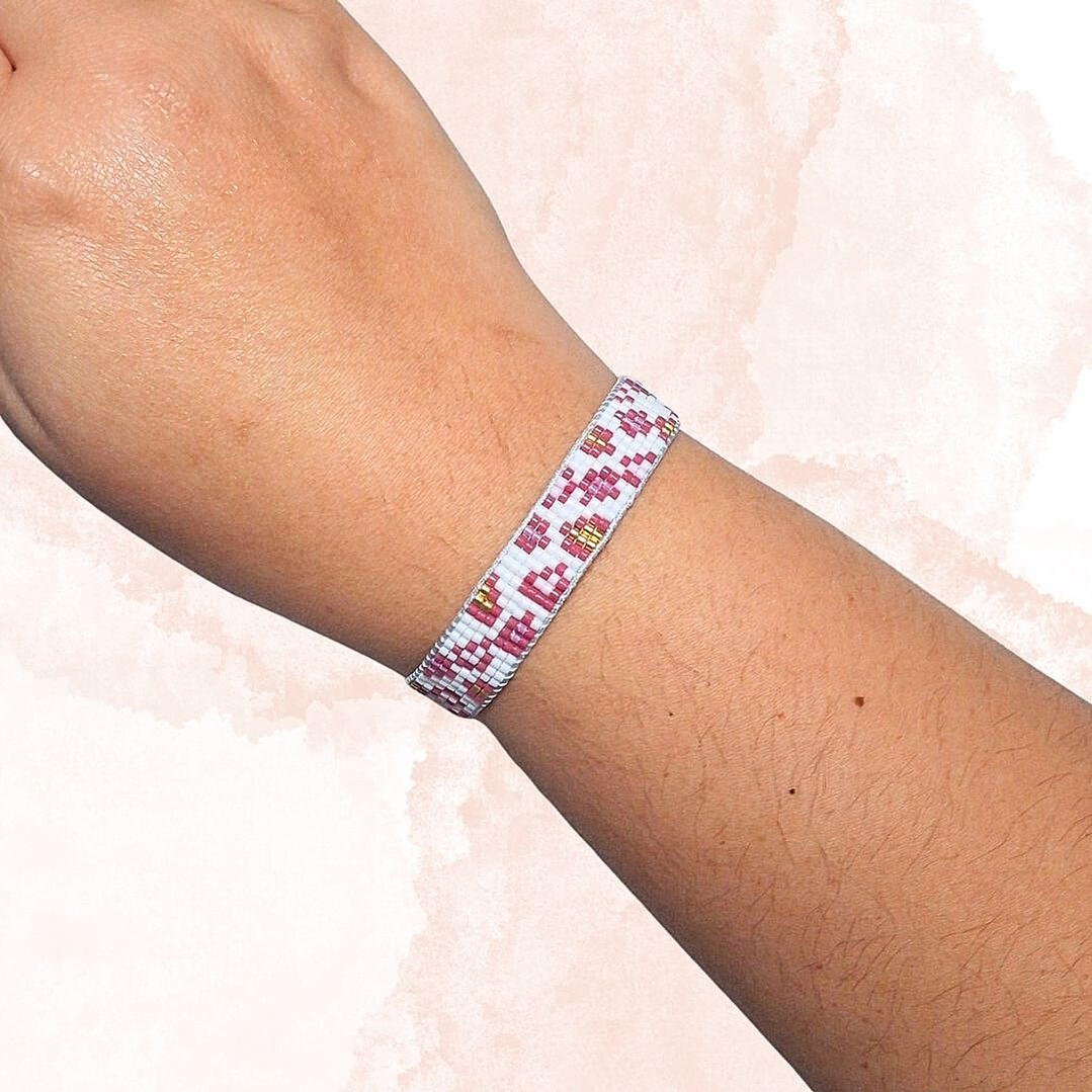 PULSERA LEOPARDO BLANCO Y ROSA 2