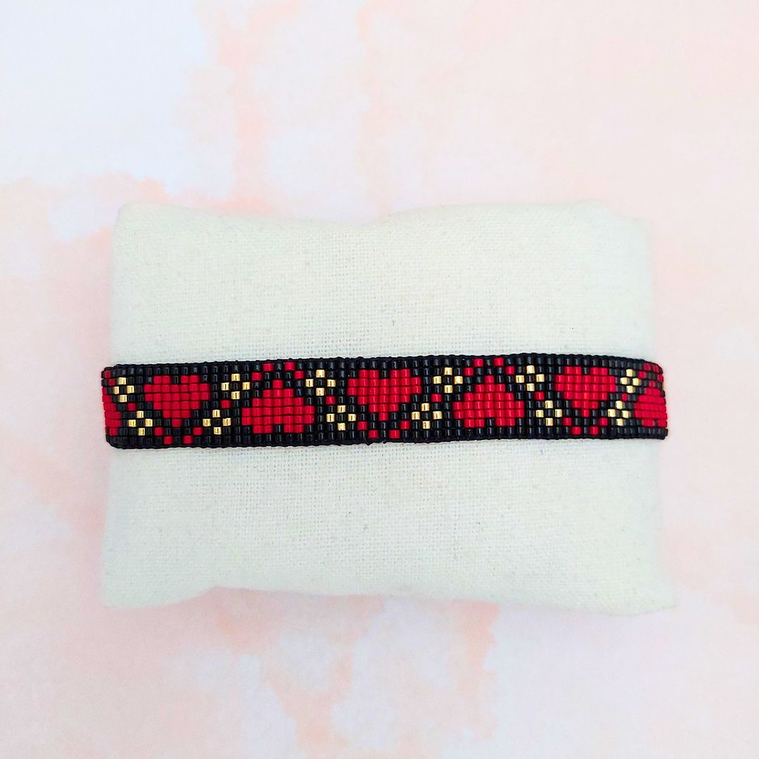 Pulsera Corazones elegantes 1