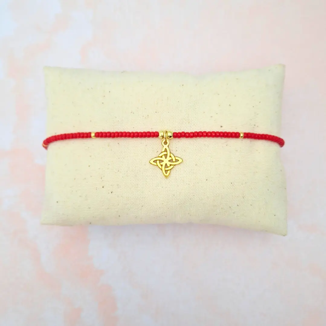 Pulsera proteccion Nudo de bruja Rocalla 1