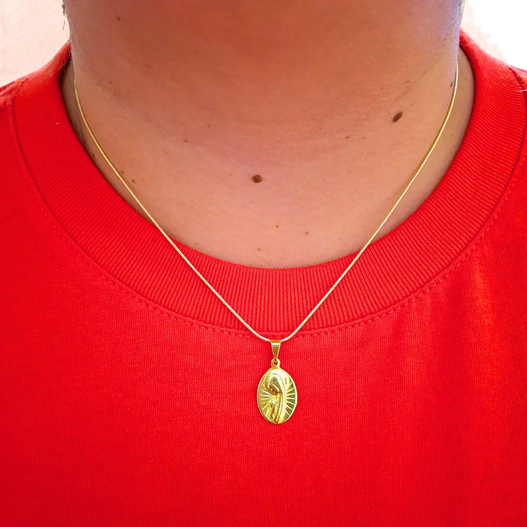 Cadena y medalla Virgen María (enchape oro) 1