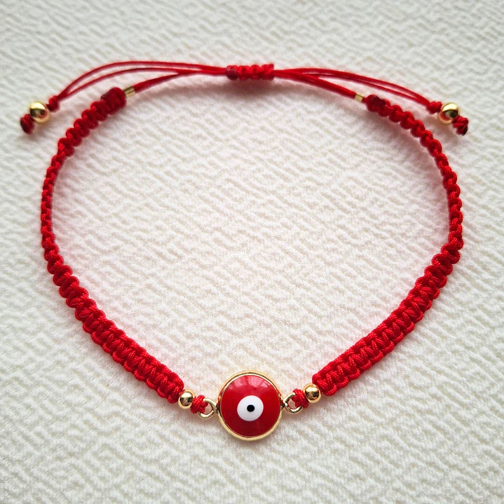 Pulsera Ojo turco rojo en macramé 2