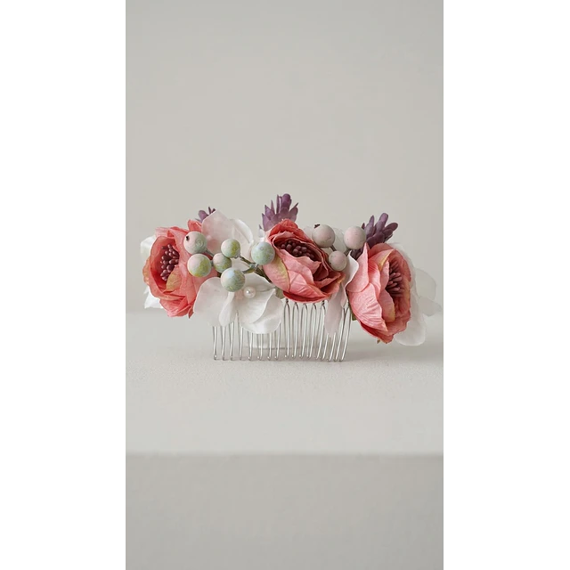 TOCADO FLORES y TOQUES FRUTALES