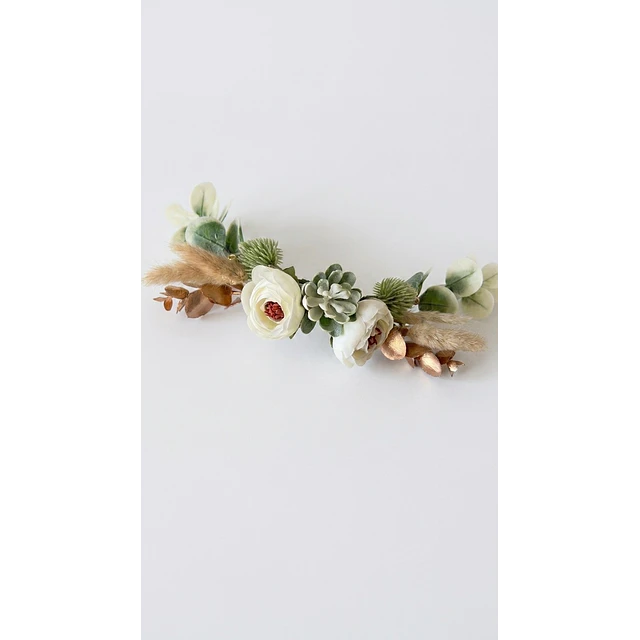 TOCADO FLORAL VERDES Y DORADOS