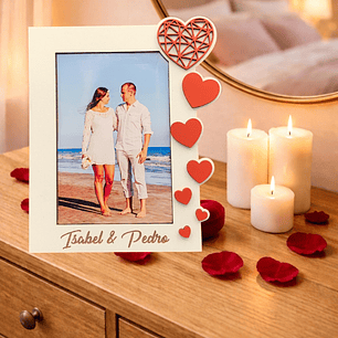 Moldura Romântica com Corações