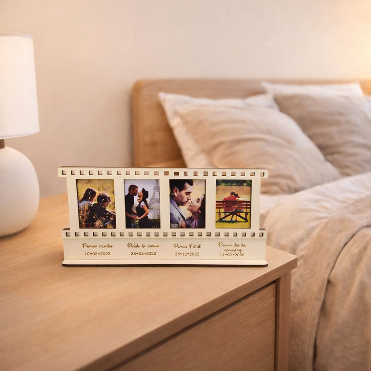 Moldura linha do tempo com 4 momentos 2