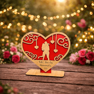 Peça decorativa em formato de coração