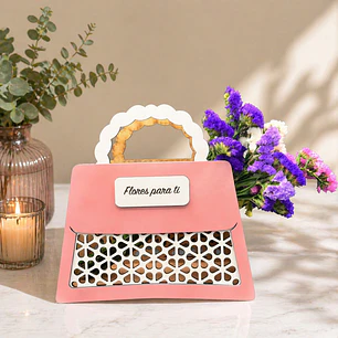 Mala Decorativa com Flores Secas