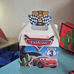 Cajas Cars Rayo Mcqueen Capeada