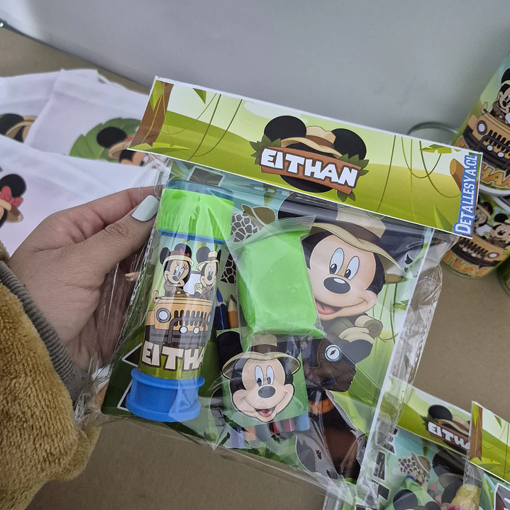 Libro personalizado para Colorear  3