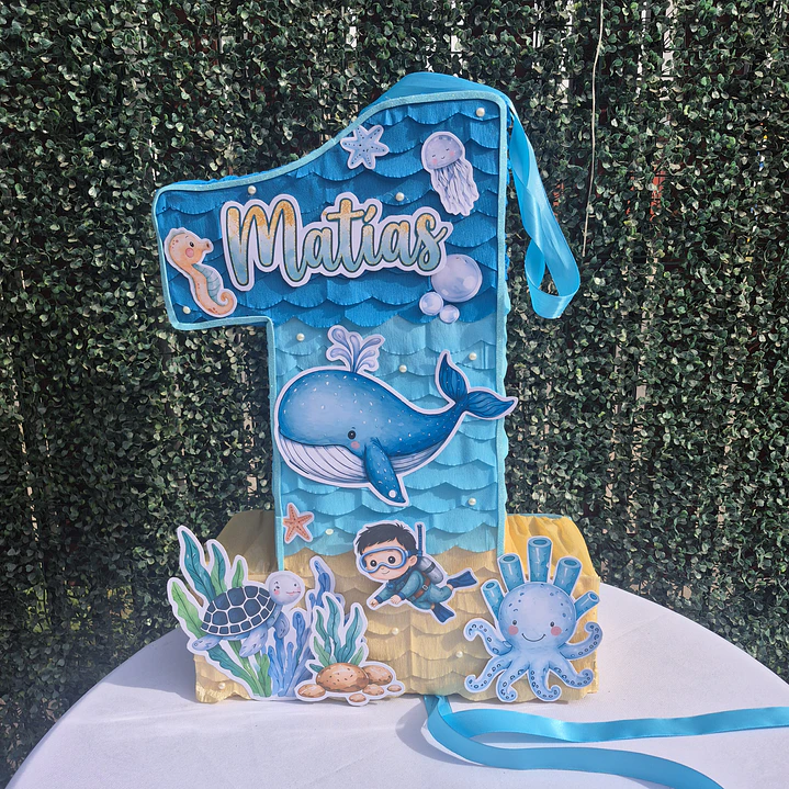 Piñata Grande número 1 Personalizada  2