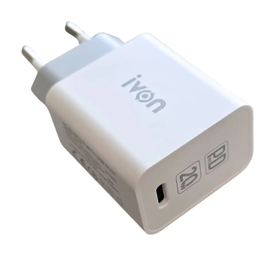 Cargador USB C Carga  Rápida de 20W 3