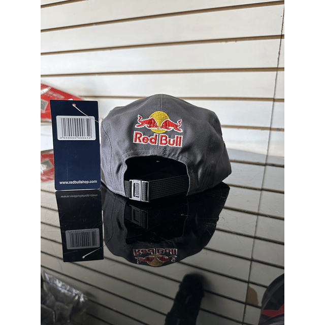 Gorro Five Panel Red Bull  Gris Visera Plana 