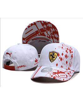 Gorro Ferrari 16 Blanco sin sticker