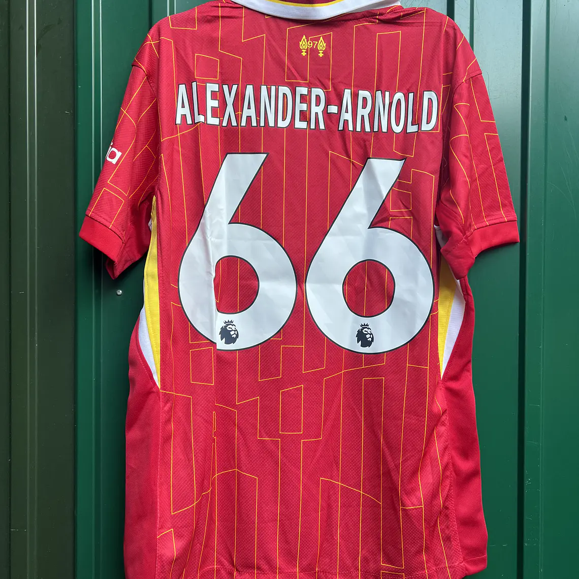 Liverpool Arnold Principal 24/25 - Entrega Rapida 1