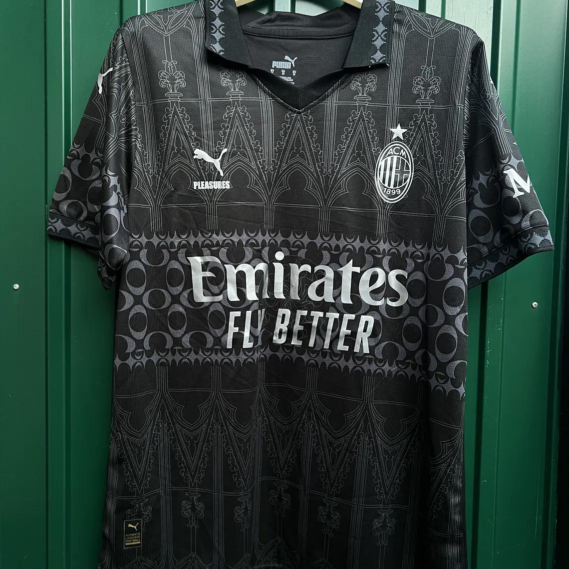 Milan Quarta 23/24 - Entrega Rápida  1